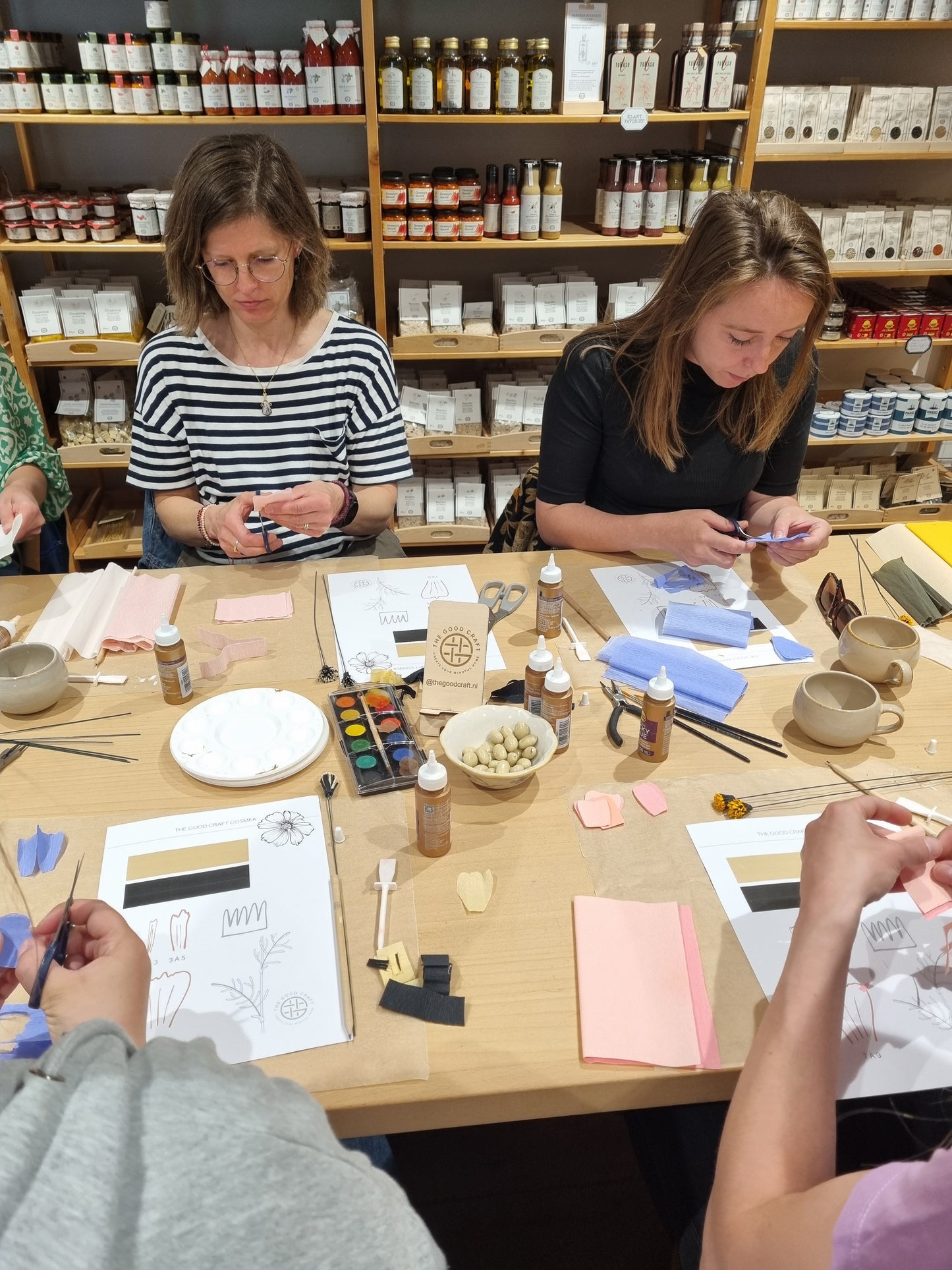 Workshop papieren bloemen bij Dille & Kamille (zondagmiddag 5 juli 13:00 - 16:00)
