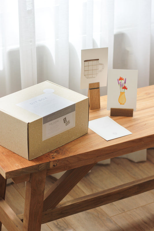 RECOVERY - watercolour diy box