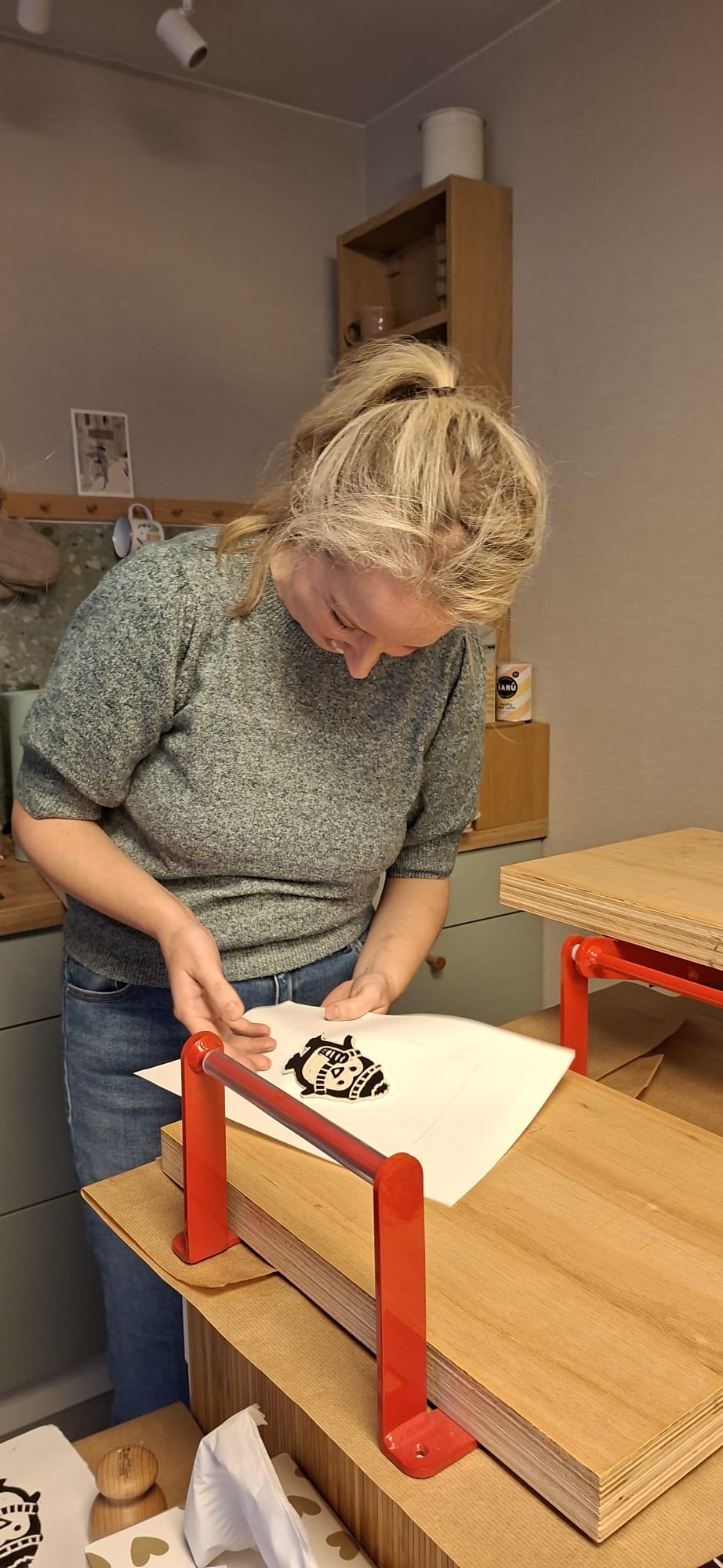 Workshop lino-afdrukken / lino cutting (zaterdag 25 april 13.00 - 16.00)