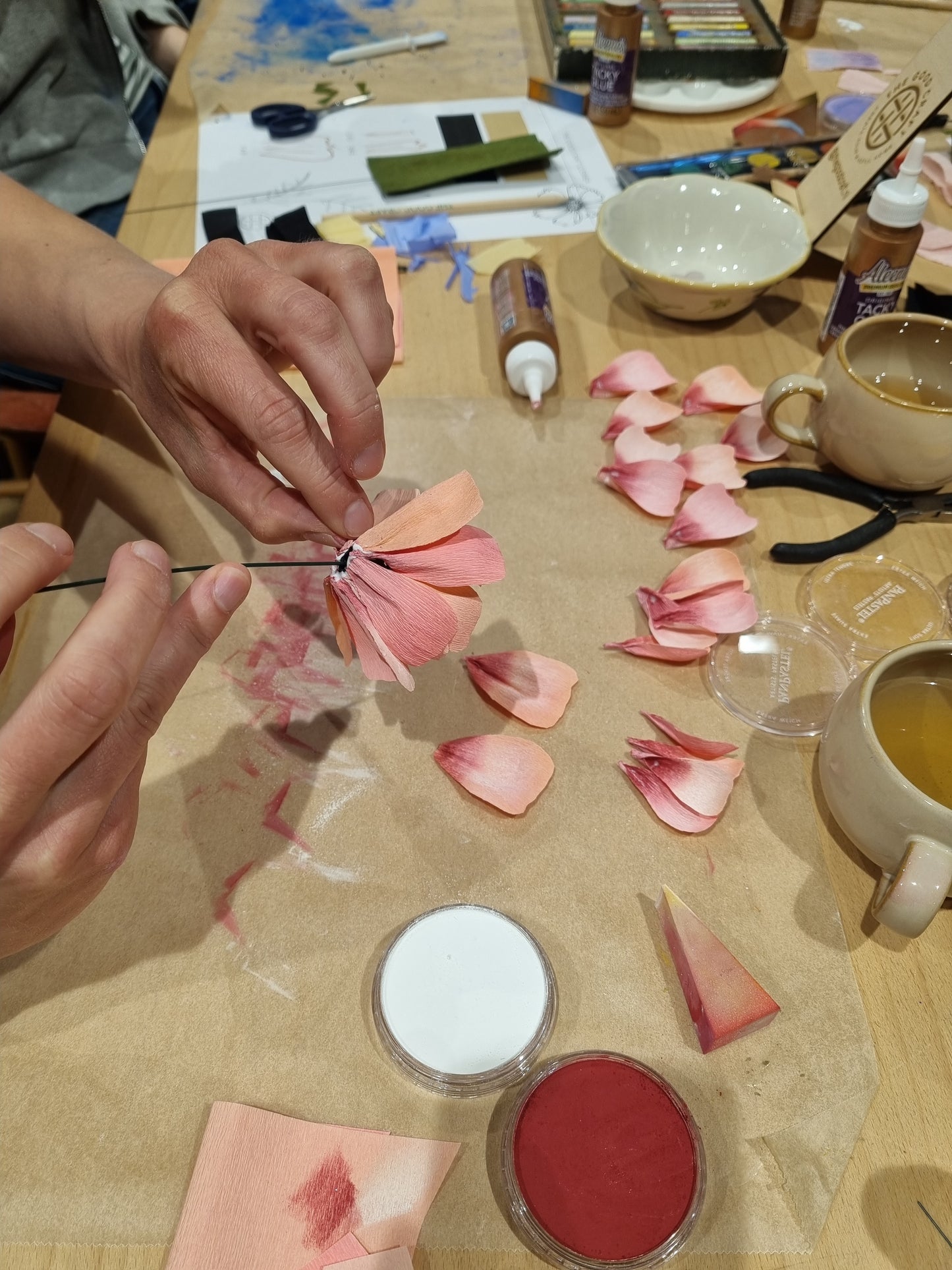 Workshop papieren bloemen bij Dille & Kamille (zondagmiddag 5 juli 13:00 - 16:00)