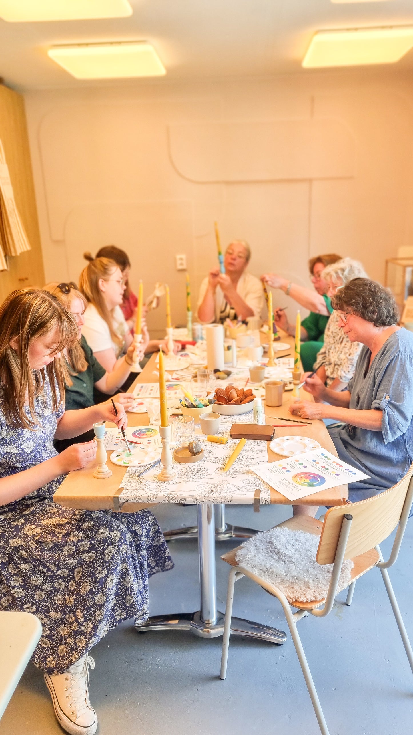Candle painting met natuurlijke bijenwaskaarsen (zaterdag 7/6 10.00 - 11.30)
